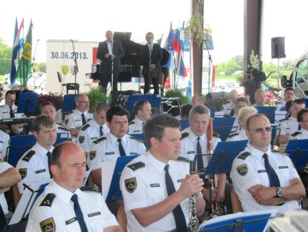 Prireditev ob vstopu Hrvaške v EU na mejnem prehodu Gibina 8